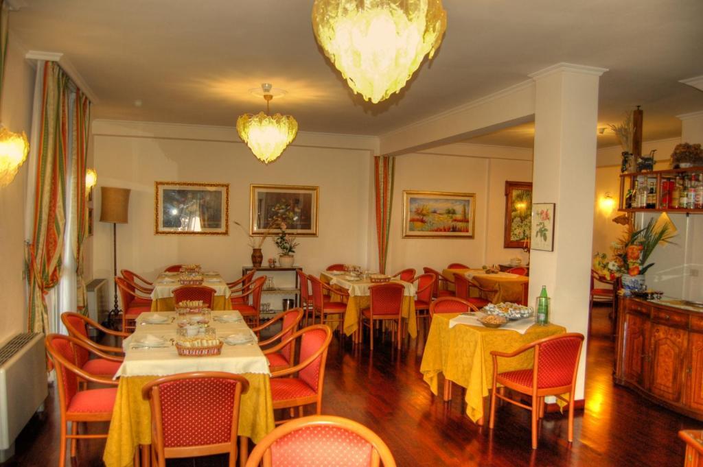 Clarice Hotel Castelnuovo Di Porto Exterior photo