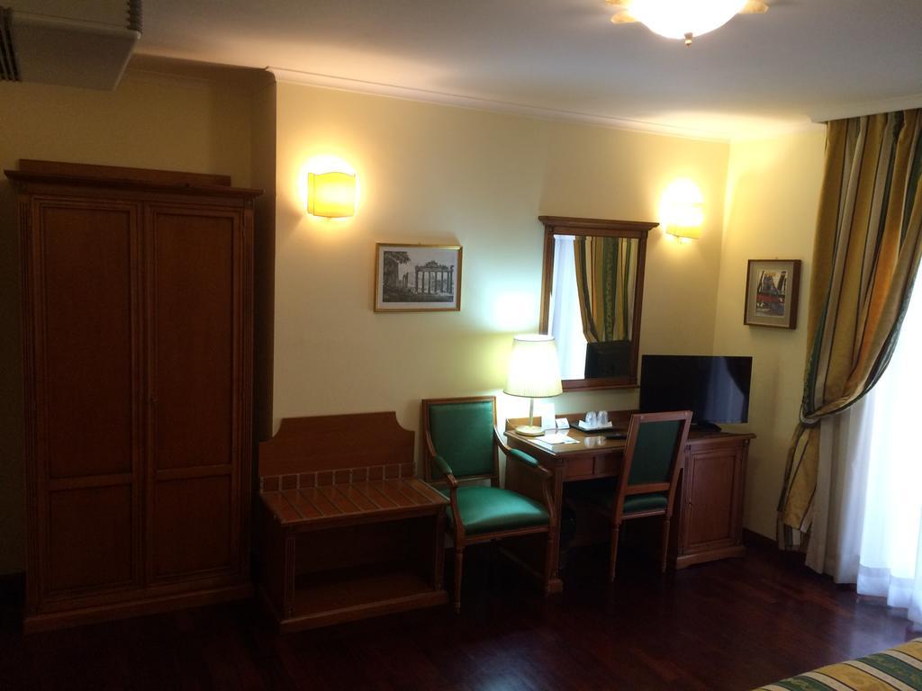 Clarice Hotel Castelnuovo Di Porto Room photo